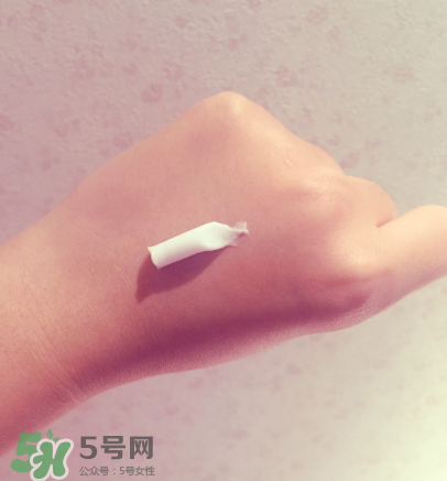 花王護(hù)手霜好用嗎？花王護(hù)手霜功效測評