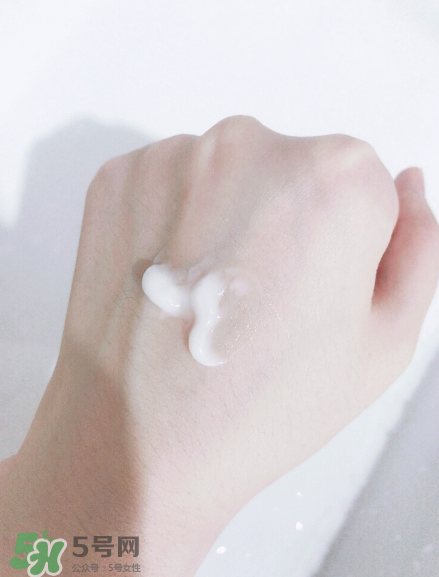 Aveeno護(hù)手霜怎么樣？Aveeno護(hù)手霜測(cè)評(píng)