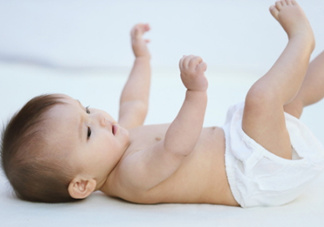 生孩子臍帶怎么剪？臍帶晚剪有什么影響？