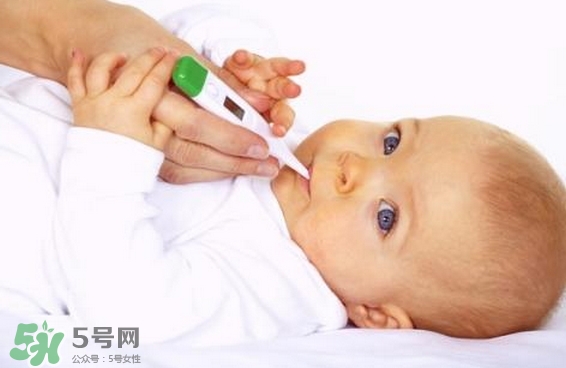 寶寶發(fā)燒睡著了還要物理降溫嗎-怎么降溫？