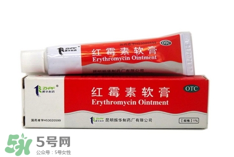 新生兒痤瘡多久會好？新生兒痤瘡能用百多邦嗎？