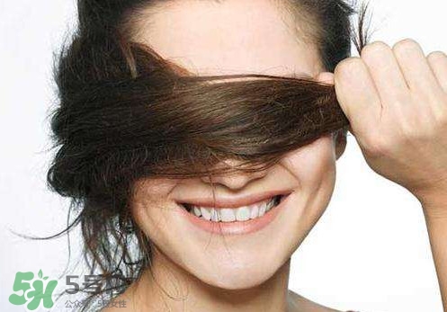 生姜擦頭皮后要洗頭嗎？用生姜擦頭皮多久能長(zhǎng)發(fā)