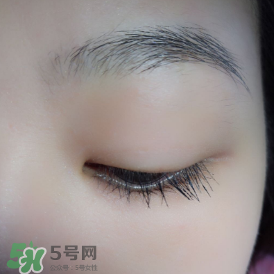 赫蓮娜旋翹至密睫毛膏貴不貴 多少錢(qián)