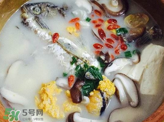 鯽魚湯可以放香菇嗎？香菇鯽魚湯的做法