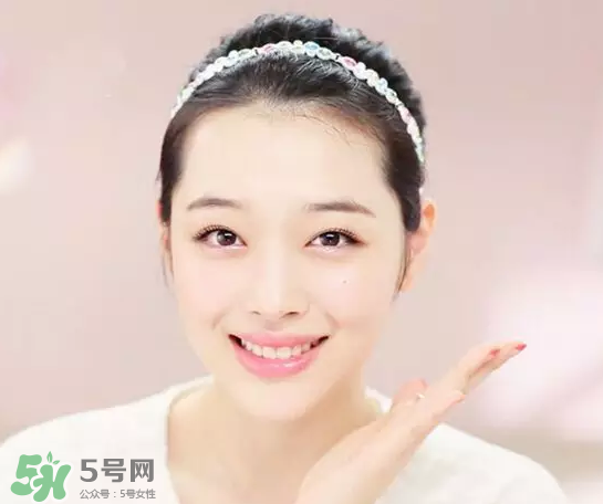 噴霧可以代替化妝水嗎？噴霧可以經(jīng)常使用嗎？