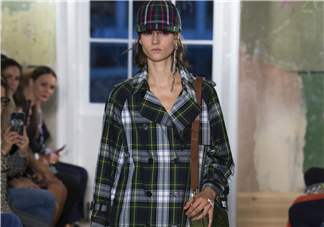 burberry2017秋冬系列怎么樣_好看嗎_款式有哪些？