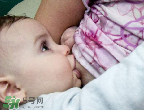顏值低或因輸在了母乳上  母乳喂養(yǎng)的孩子更好看嗎？