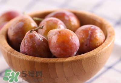 西梅寶寶能吃嗎？西梅寶寶多大可以吃？