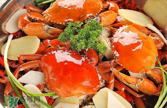 螃蟹吃什么食物長(zhǎng)得大？十月份吃什么螃蟹？
