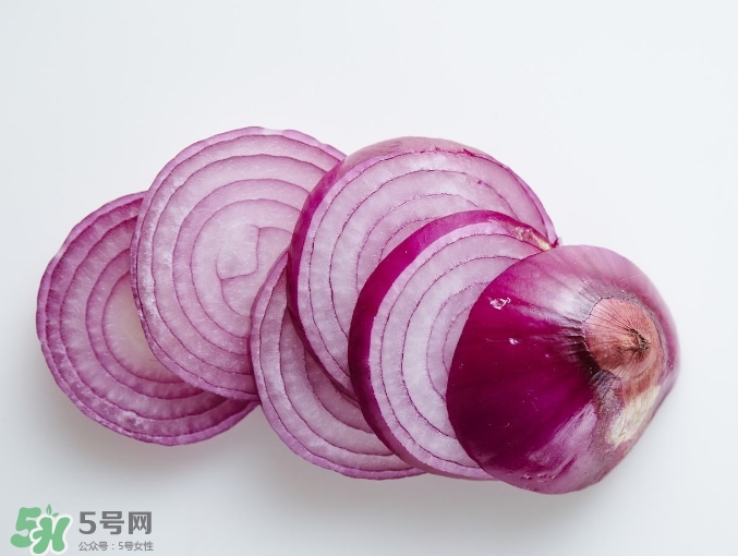 洋蔥榨汁能每天喝嗎？洋蔥汁能治什么??？