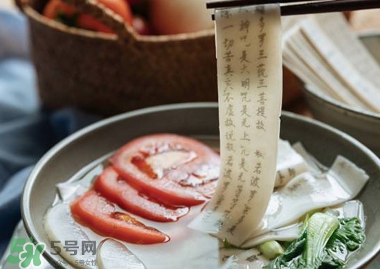 詩經(jīng)面條怎么印上去的？經(jīng)書面條字如何打印