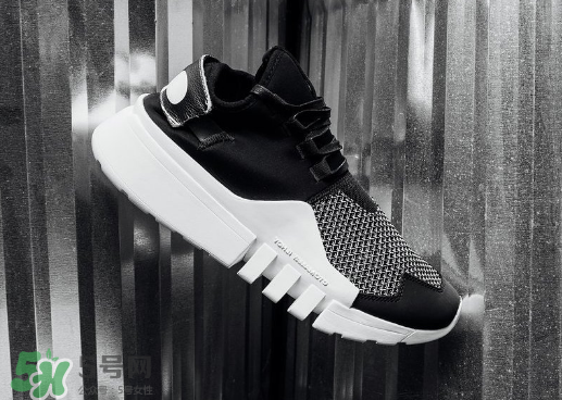 adidas y-3 ayero黑白配色在哪買_多少錢？