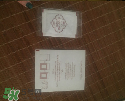 蘭納足貼真假怎么鑒別？蘭納足貼真假對(duì)比