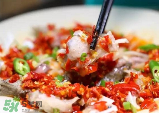 怎樣區(qū)分脆肉鯇和普通鯇魚(yú)？脆肉鯇有什么營(yíng)養(yǎng)價(jià)值？