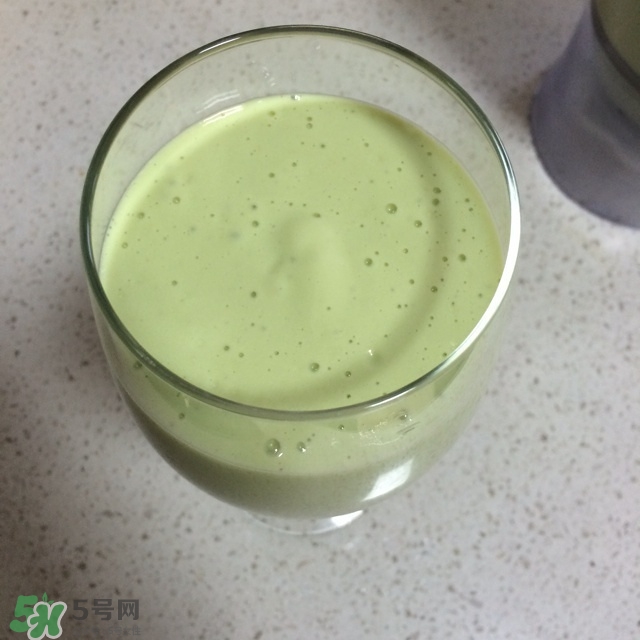 牛油果奶昔怎么做？牛油果奶昔的功效