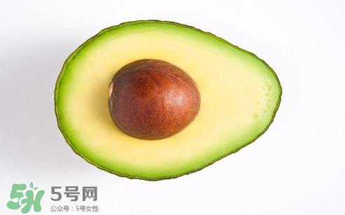 寶寶多大可以吃牛油果？寶寶吃牛油果的好處