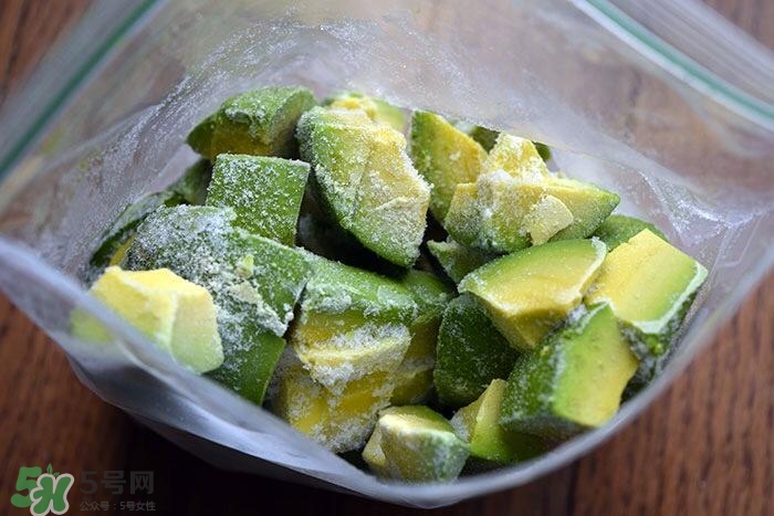 牛油果隔夜了還能吃嗎？牛油果可以冷凍保存嗎？
