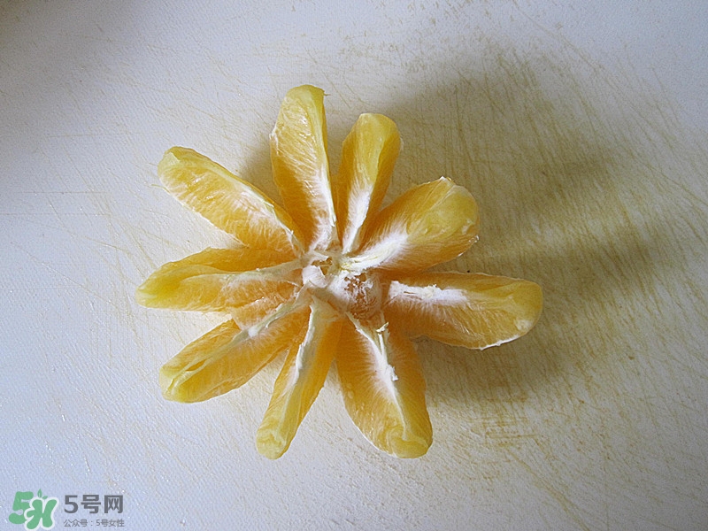 牛油果沙拉怎么做？牛油果沙拉用什么醬？