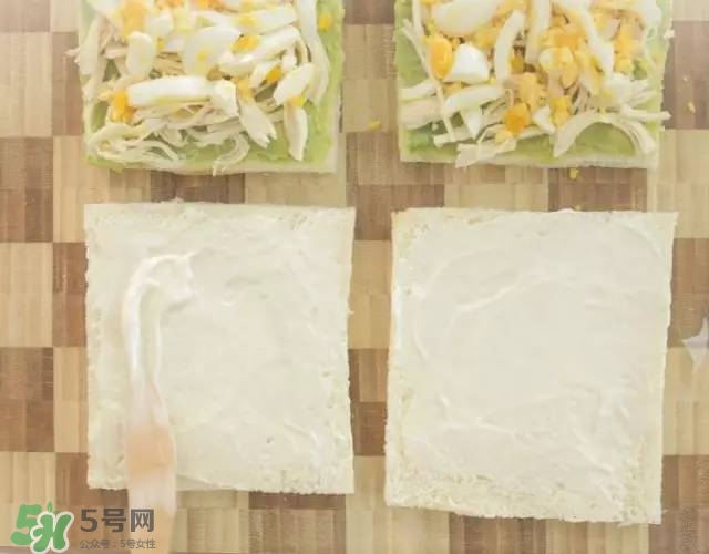 牛油果沙拉怎么做？牛油果沙拉用什么醬？