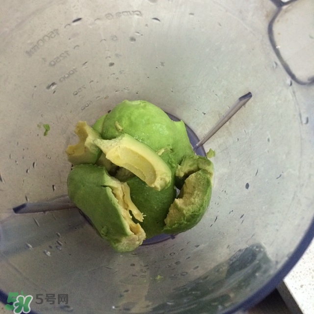 牛油果奶昔怎么做？牛油果奶昔的功效