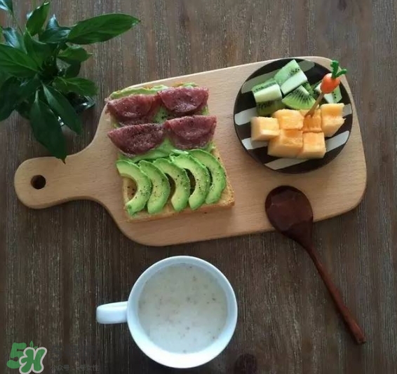 牛油果是什么味道？牛油果是甜的嗎？