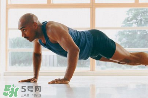 波比跳能減肚子嗎？波比跳做多少能減脂？