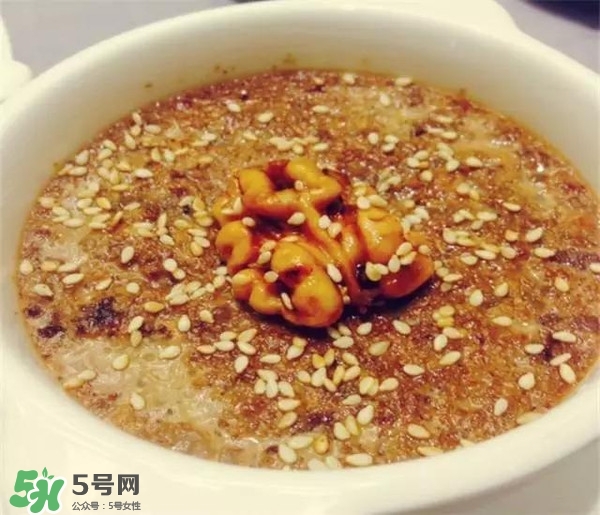 新鮮核桃怎么吃？新鮮核桃怎么給寶寶吃？