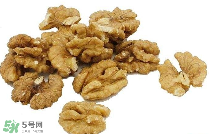 鮮核桃是涼性還是熱性？鮮核桃是發(fā)物嗎？
