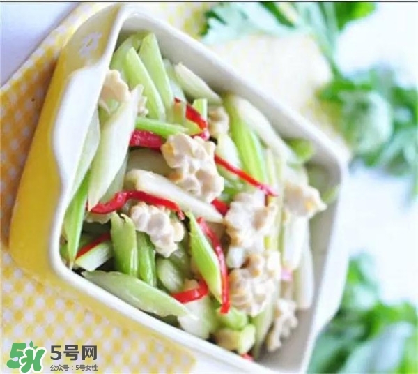 新鮮核桃怎么吃？新鮮核桃怎么給寶寶吃？