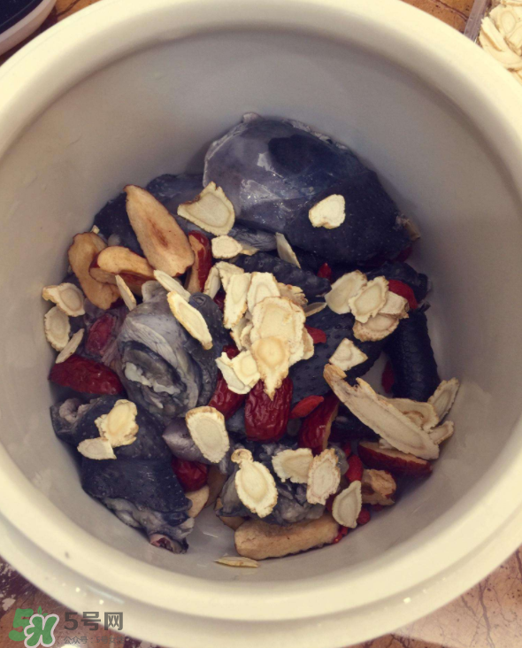 花旗參烏雞湯小孩能喝嗎？花旗參烏雞湯不適宜人群