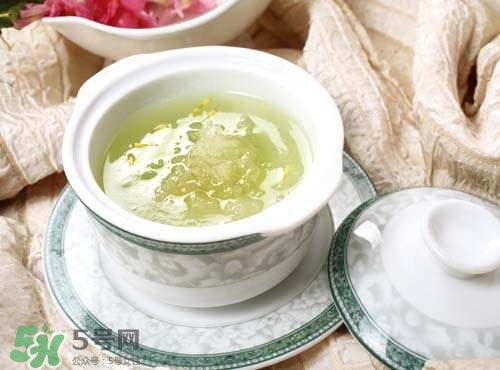 雪蛤和燕窩哪個(gè)好？雪蛤和燕窩的區(qū)別