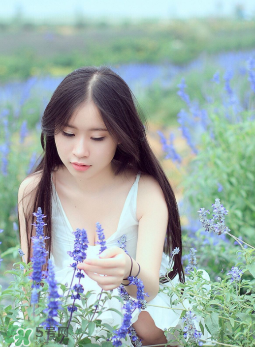 乳腺炎應(yīng)該掛什么科？乳腺炎應(yīng)該做什么檢查？