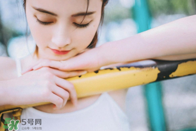 乳腺炎吃什么藥好得快？乳腺炎吃阿莫西林管用嗎？
