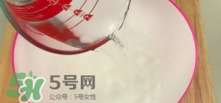 護(hù)發(fā)素能當(dāng)柔順劑嗎？護(hù)發(fā)素當(dāng)柔順劑好不好