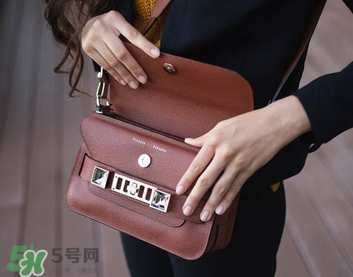proenza schouler是什么牌子？proenza schouler是奢侈品嗎？