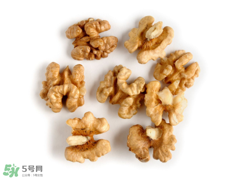 核桃的主要品類有哪些？怎樣正確吃核桃？