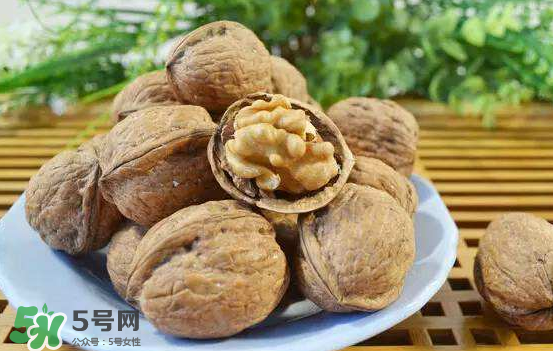 核桃的營養(yǎng)價值是什么？核桃的營養(yǎng)成分