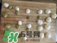 榴蓮冰皮月餅的做法？榴蓮冰皮月餅價格