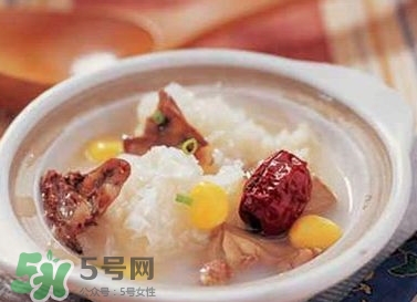 什么食物潤肺止咳？潤肺止咳湯的做法大全 