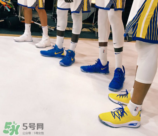 under armour curry 4 low warriors什么時(shí)候發(fā)售？