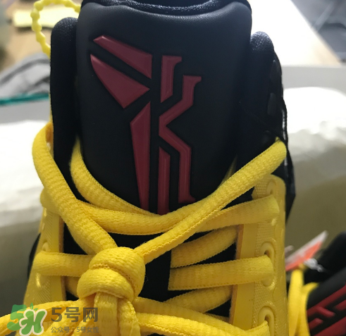nike kyrie3 mamba mentality怎么樣？歐文3李小龍配色開(kāi)箱測(cè)評(píng)