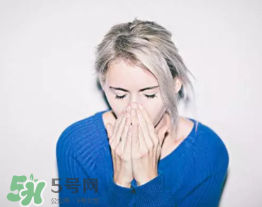 什么藥能治咳嗽？咳嗽分哪幾個(gè)階段？