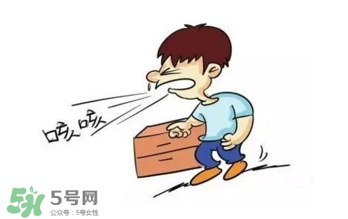 長(zhǎng)期咳嗽是怎么回事？治療咳嗽的保健藥膳有哪些？