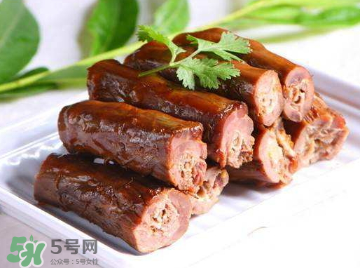 鴨脖可以帶上飛機(jī)嗎？鴨脖可以托運(yùn)嗎？