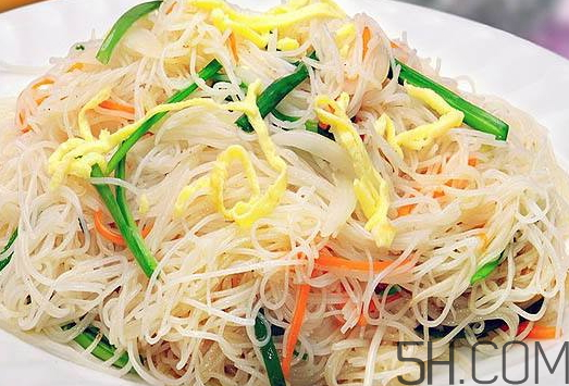 吃炒面會(huì)胖嗎？炒面熱量高嗎？