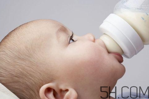 怎么辨別牛奶的好壞？怎么辨別牛奶的真假？