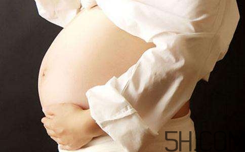孕晚期肚子疼影響胎兒嗎？孕晚期肚子像來月經(jīng)一樣疼