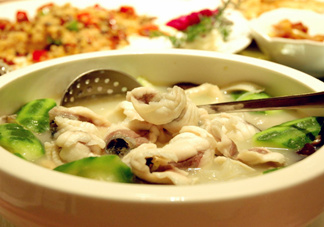 脆肉鯇是淡水魚嗎？脆肉鯇是怎么養(yǎng)殖的？