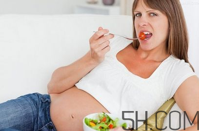 孕婦感冒鼻塞可以吃藥嗎？孕婦哪些食物不能吃？