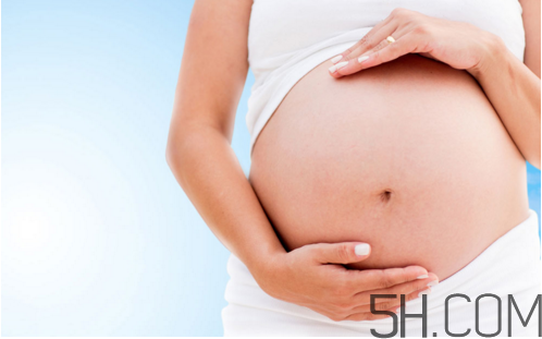 懷男孩和懷女孩的特征是什么？孕婦肚子硬生男生女？